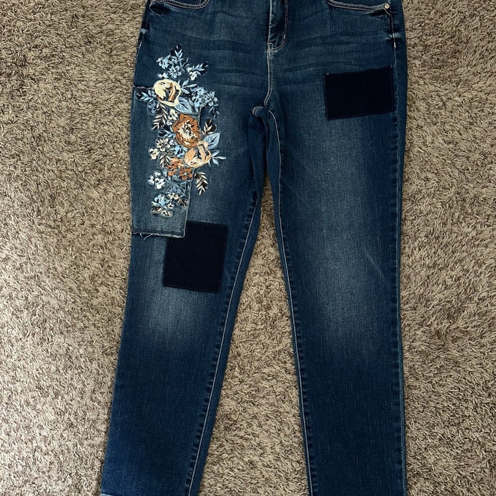 Chico's Blue Ankle Cropped Embroidered Jeans